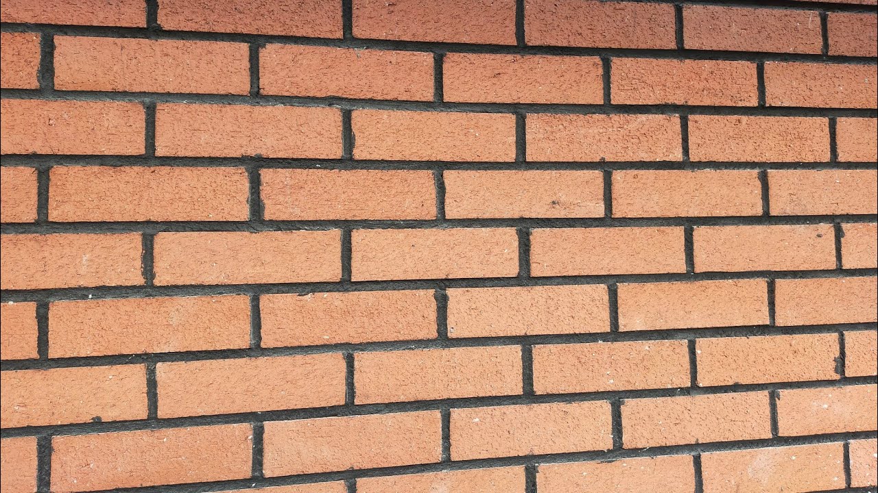 Bisküvi kaplama tuğla ile yapılan duvar örneği