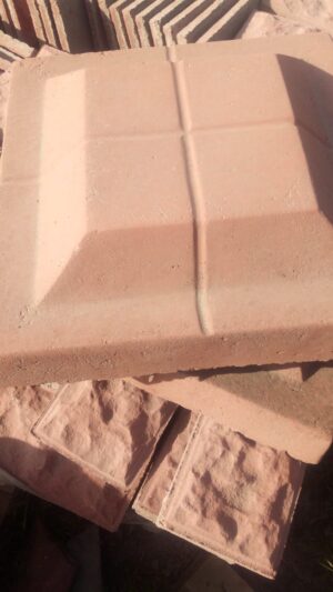 45*45 Kırmızı Beton Kolon Şapkası