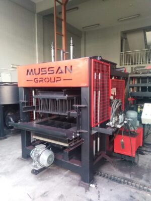 Briket ve parke taşı üretimi için yüksek kaliteli makine