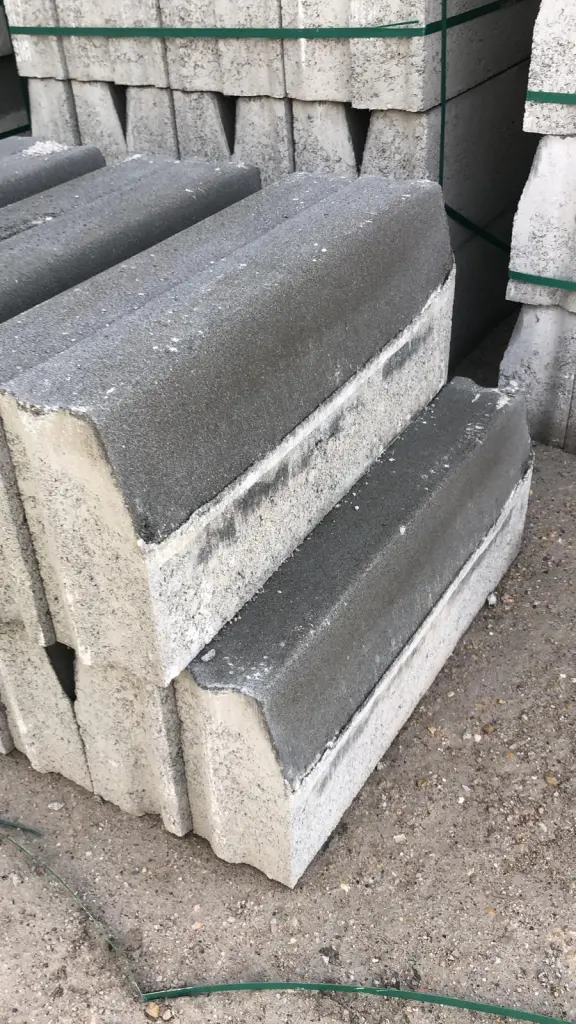 50x20x10 Bordür Taşı (Geçmeli)