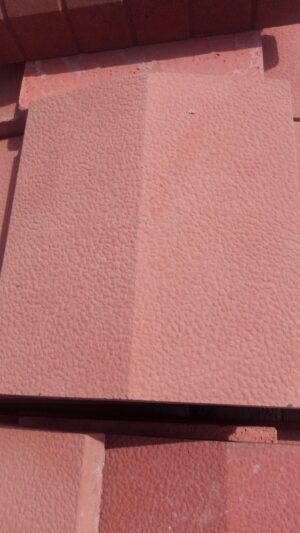 35*40*5 Cm Kırmızı Beton Harpuşta