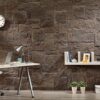 Yoğun dokulu, modern görünümlü Stonewrap Petra kültür taşı duvar kaplaması görseli.
